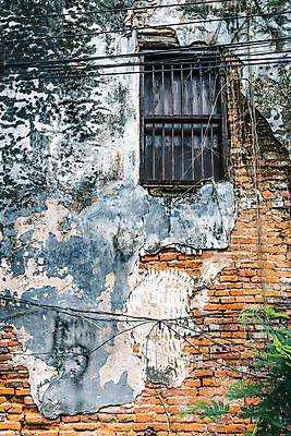 포토 JPG 해외이미지 디자인 외관 계절 벽 백그라운드 건축양식 창문 벽돌 주택 사람없음 야외 건물 손상 수확 골동품 거친 변화 균열 피부 부식 질감 복고 시멘트 빈털터리 구식 그런지 깨짐 단절 옛날 콘크리트 파멸 해외202004 해외포토 건축물 건축 컨셉 농업 모션 신체부위 파일형식 소멸 이미지허브