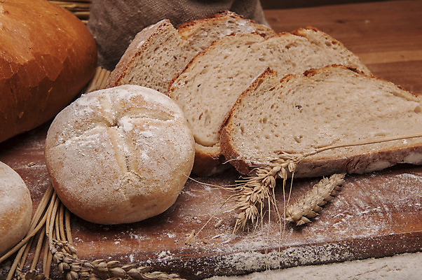 포토 JPG 해외이미지 식물 구름 전통 음식 빵 조각 백그라운드 다이어트 채소 과일 자연 탁자 하늘 아침 치즈 건조 파스타 건강 옥수수 씨앗 사람없음 목재 파란색 빛 갈색 주방 식사 빵집 맛 아침식사 상품 굽기 향수 준비 유기농 심플 밀가루 꿀 덩어리 작살 호밀 귀리 해외202004 해외포토 주간 자연요소 나무 웰빙 컬러 가구 컨셉 재료 유제품 곡류 서양음식 상점 화장품 가루 구이 생태계 파일형식 이미지허브