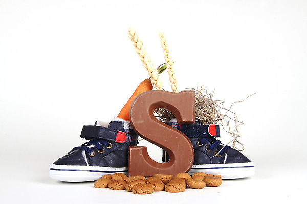 포토 JPG 해외이미지 캐릭터 어린이 신발 사탕 선물 옥수수 사람없음 과자 초콜릿 당근 견과류 성자 달콤 볏짚 편지 후추 S 생강 해외202004 해외포토 알파벳 종교 채소 디저트 곡류 뿌리채소 사람 맛 짚 향신료 파일형식 이미지허브