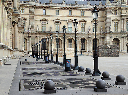 포토 JPG 해외이미지 디자인 길 건축양식 벽돌 사람없음 건물 프랑스 램프 프랑스어 안뜰 줄서기 파리(프랑스) 해외202004 해외포토 문자 건축물 건축 유럽 모션 조명 파일형식 이미지허브