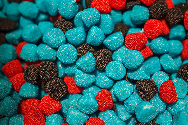 포토 JPG 해외이미지 전통 열매 어린이 음식 백그라운드 다이어트 과일 자연 벽지 휴가 디저트 건강 사탕 사람없음 빨간색 파란색 컬러풀 노란색 파티 검은색 흰색 대접 신선 그룹 사발 달콤 맛 설탕 먹기 오브젝트 질감 산딸기 젤리 고무 블랙베리 내추럴 잇몸 해외202004 해외포토 식물 컬러 컨셉 신체 모션 사람 이벤트 사기그릇 생태계 파일형식 이미지허브