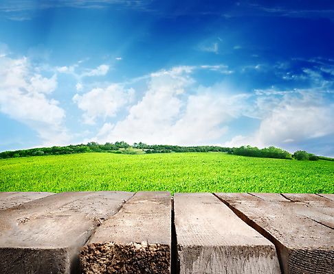 포토 JPG 해외이미지 나무 식물 구름 계절 공원 백그라운드 밭 농업 자연 탁자 하늘 바닥 풍경 잔디 사람없음 목재 가로 초록색 여름 파란색 햇빛 태양 농장 환경 항구 맑음 봄 시골 신선 널 땅 언덕 밭일 평야 수평선 해외202004 해외포토 자연요소 공공시설 산업 컬러 가구 재료 교통시설 날씨 생태계 파일형식 이미지허브