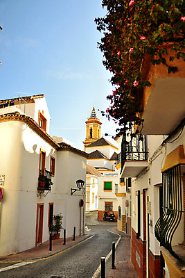 포토 JPG 해외이미지 전통 유럽 문화 도로 길 건축양식 창문 벽돌 거리 아파트 주택 사람없음 야외 건물 평화 침묵 방 무대 조약돌 도시 스페인 클래식 안달루시아 옛날 해외202004 해외포토 건축물 건축 나라 컨셉 교통시설 소리 돌_바위 파일형식 이미지허브