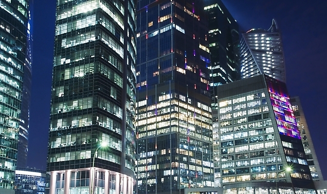 포토 JPG 해외이미지 외관 여행 백그라운드 비즈니스 건축양식 하늘 사람없음 야외 건물 파란색 빛 도시풍경 사무실 탑 고층빌딩 황혼 새벽 도시 업무 도심 야간 러시아 장면 빛망울 모스크바 해외202004 해외포토 자연요소 건축물 건축 유럽 컬러 풍경 빌딩 일몰 작업 파일형식 이미지허브