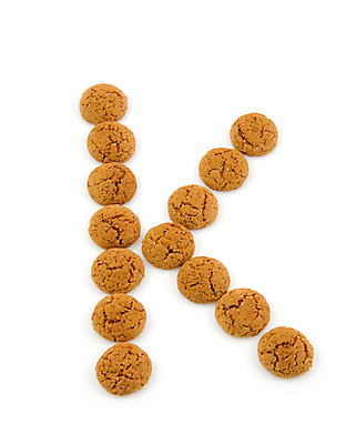 포토 JPG 해외이미지 캐릭터 전통 음식 겨울 휴가 사탕 사람없음 산타클로스 쿠키 축제 견과류 축하 대접 성자 12월 굽기 네덜란드 생강 K 고립 클라우스 해외202004 해외포토 알파벳 계절 유럽 종교 컨셉 크리스마스 채소 디저트 날짜 구이 파일형식 이미지허브