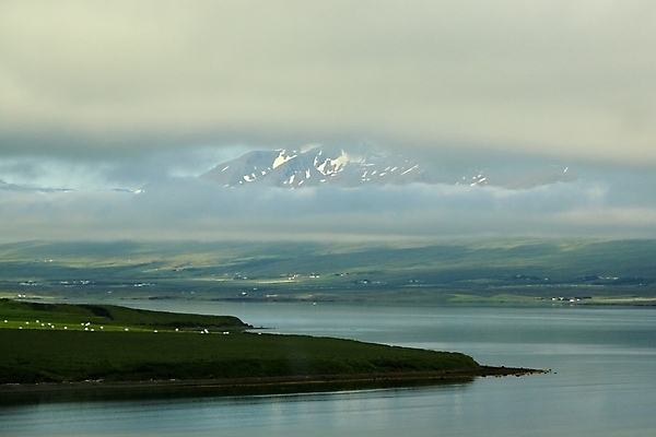 포토 JPG 해외이미지 구름 유럽 도로 호수 바다 여행 밭 자연 하늘 산 주택 아이슬란드 풍경 사람없음 야외 건물 초록색 물 파란색 강 환경 계곡 폭포 흐름 에너지 뜨거움 더위 당구 빙하 화산 암초 북쪽 흐림 강렬 땅바닥 지열 지질학 수평선 해외202004 해외포토 자연요소 건축물 교육 나라 길 컬러 컨셉 농업 교통시설 날씨 바닥 구기 방향 생태계 파일형식 이미지허브