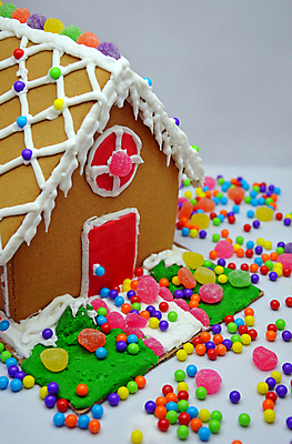 포토 JPG 해외이미지 전통 계절 크리스마스 디저트 주택 사탕 사람없음 장식 컬러풀 빵집 대접 달콤 해외202004 해외포토 기념일 음식 컬러 건물 상점 맛 파일형식 이미지허브