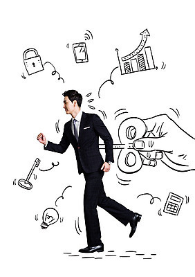 전신 손 남자 화살표 전구 포토일러 열쇠 그래프 자물쇠 한명 서기 20대 성인 옆모습 스마트폰 한국인 계산기 비즈니스맨 태엽 이미지편집 AI파일 편집이미지 1 뷰포인트 비즈니스 모션 문구용품 사람 동양인 청년 신체부위 핸드폰 스마트기기 장비 직장인 파일형식 벡터