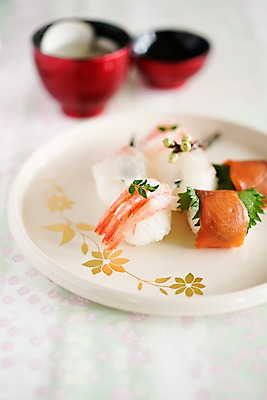 포토 JPG 그릇 접시 음식 사람없음 아웃포커스 초밥 조개탕 일본음식 국내포토 식기 촬영기법 탕 파일형식