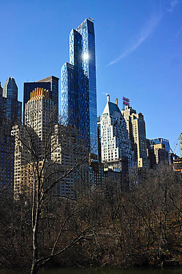 포토 JPG 주간 나무 구름 공원 하늘 풍경 빌딩 사람없음 야외 햇빛 도시 뉴욕 센트럴파크 국내포토 자연요소 식물 공공시설 건물 태양 미국 파일형식