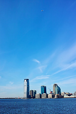 포토 JPG 주간 구름 하늘 풍경 빌딩 사람없음 야외 강 도시 뉴욕 허드슨강 국내포토 자연요소 건물 미국 파일형식