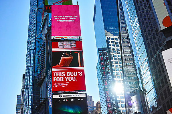 포토 JPG 주간 간판 광고판 풍경 빌딩 사람없음 야외 도시 뉴욕 타임스퀘어 국내포토 자연요소 알림판 건물 미국 판 파일형식