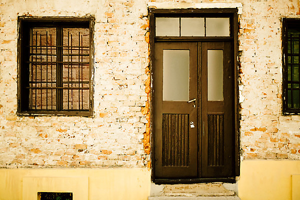 포토 JPG 주간 해외풍경 유럽 백그라운드 창문 주택 풍경 사람없음 야외 문 바탕화면 크로아티아 동유럽 자그레브 국내포토 자연요소 해외 나라 건물 파일형식