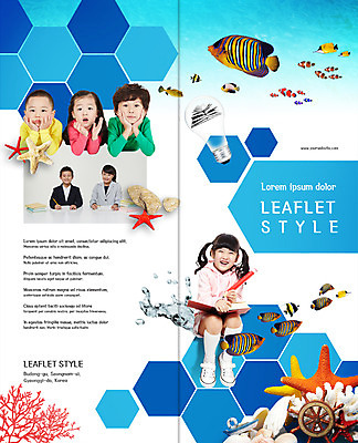 PSD 템플릿 표지디자인 북디자인 출판디자인 어린이교육 교육 표지 어린이 리플렛 2단접지 북커버 전구 불가사리 웃음 앉기 소녀 소년 팜플렛 여러명 책 연필 턱괴기 한국인 일본인 열대어 키_배핸들 이미지템플릿 외국인 여자 남자 다수 모션 학용품 극피동물 표정 어류 사람 동양인 필기구 핸들 파일형식