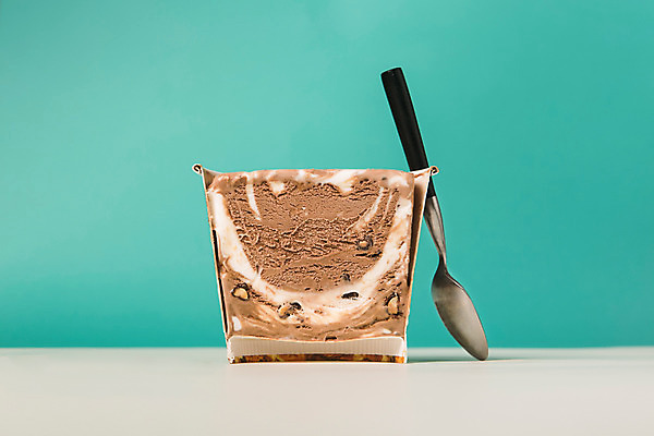 포토 JPG 스튜디오촬영 음식 백그라운드 단면 아이스크림 실내 사람없음 숟가락 컵아이스크림 국내포토 디저트 수저 내부 파일형식