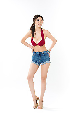포토 JPG 스튜디오촬영 전신 여자 허리손 포즈 바캉스용품 실내 한명 서기 20대 성인 앞모습 여름 여름휴가 바캉스 비키니 한국인 하이힐 몸매 핫팬츠 의료성형뷰티 성인여자한명만 국내포토 1 계절 수영복 구두 뷰포인트 바지 모션 휴가 사람 동양인 청년 내부 여성화 오브젝트 여자한명만 성인여자만 파일형식 여름_계절