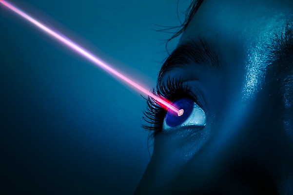 JPG 편집이미지 여자 20대 신체부위 컴퓨터그래픽 뷰티 한국인 광선 성형수술 눈동자 디지털합성 디지털아트 의료성형뷰티 성인여자한명만 편집실사 사람 동양인 청년 그래픽 눈_신체부위 수술 CG 여자한명만 성인여자만 파일형식