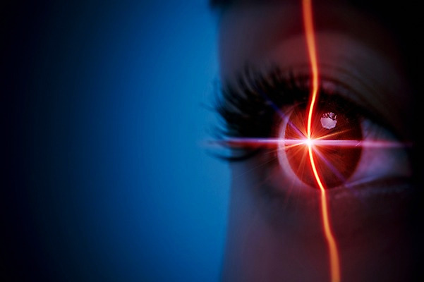 JPG 편집이미지 여자 20대 신체부위 컴퓨터그래픽 뷰티 한국인 광선 성형수술 눈동자 디지털합성 디지털아트 의료성형뷰티 성인여자한명만 편집실사 사람 동양인 청년 그래픽 눈_신체부위 수술 CG 여자한명만 성인여자만 파일형식