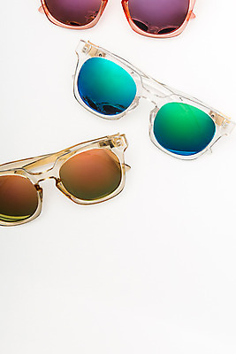 포토 JPG 스튜디오촬영 안경 백그라운드 실내 누끼 사람없음 선글라스 반사 거울 오브젝트 안경테 국내포토 잡화 내부 파일형식