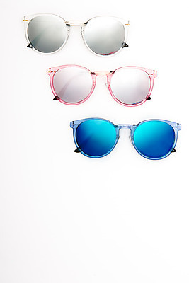 포토 JPG 스튜디오촬영 안경 백그라운드 실내 누끼 사람없음 선글라스 반사 거울 오브젝트 안경테 국내포토 잡화 내부 파일형식