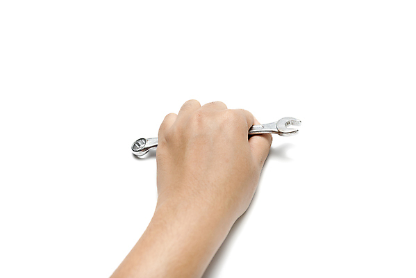 포토 JPG 해외이미지 손 실내 들기 신체부위 공구 스패너 작음 해외202004 해외포토 모션 사람 내부 도구 크기 파일형식 이미지허브