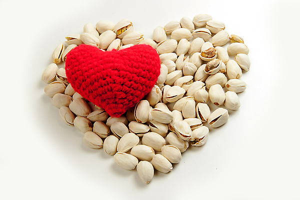 포토 JPG 해외이미지 과일 자연 건강 씨앗 사람없음 빨간색 쌓기 견과류 껍질 흰색 하트 신선 뜨개질 그룹 닫기 낟알 다발 먹기 날것 정사각형 흙더미 내추럴 숙성 식용 피스타치오 많음 해외202004 해외포토 모양 도형 식물 컬러 컨셉 모션 취미 흙 생태계 파일형식 더미 이미지허브