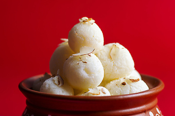 포토 JPG 해외이미지 디저트 사람없음 도자기 원형 사기그릇 인도음식 해외포토 도형 그릇 음식 동양음식 파일형식 이미지허브