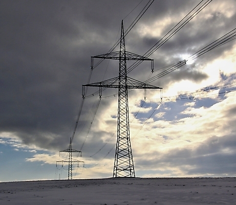 포토 JPG 해외이미지 나무 라이프스타일 계절 유럽 도로 길 스포츠 여행 겨울 자국 자연 하늘 날씨 풍경 성인 사람없음 야외 파란색 여행객 걷기 냉동 얼음 산책 하이킹 추위 흰색 숲 서리 장면 방법 눈내림 해외202004 해외포토 자연요소 식물 나라 컬러 교통시설 모션 레저 휴식 눈_날씨 사람 생활 생태계 파일형식 이미지허브