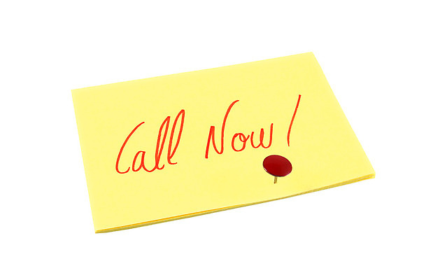 포토 JPG 해외이미지 손 종이 컨셉 비즈니스 텍스트 말하기 사람없음 사무실 쪽지 메시지 텔레마케팅 부름 비서 고립 어려움 접수 조언 해외202004 해외포토 직업 모션 신체부위 서비스업 파일형식 이미지허브