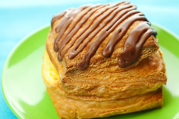 포토 JPG 해외이미지 식물 라이프스타일 접시 문화 음료 음식 백그라운드 부분 건강 사탕 그림자 사람없음 컵 우주 주방 초콜릿 식사 빵집 기구 도자기 그룹 황금 달콤 떨어짐 아침식사 시리얼 밀 굽기 먹기 가득함 밀가루 길이 덩어리 프랑스어 번 탄수화물 페스츄리 해외202004 해외포토 문자 식기 빵 컨셉 모션 디저트 곡류 생활 상점 맛 가루 구이 파일형식 이미지허브