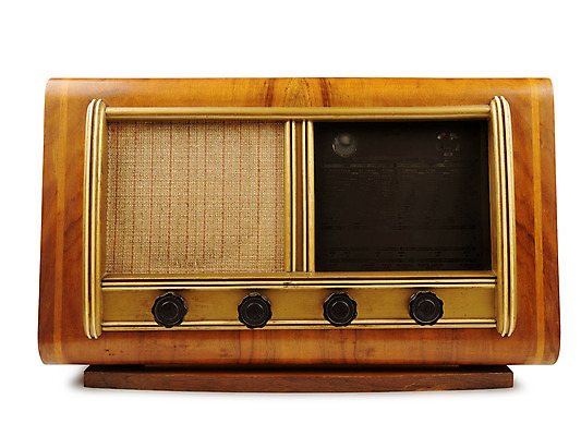 포토 JPG 해외이미지 접시 음악 파도 백그라운드 컨셉 통신 사람없음 목재 전자제품 빛 갈색 소리 장비 수확 골동품 흰색 클래식 역 볼륨 연결 향수 수화기 서비스 라디오 복고 과거 오디오 방송 부름 다이얼 소통 고립 구식 니스 옛날 조율 회복 방식 해외202004 해외포토 나무 식기 바다 컬러 농업 재료 교통시설 모션 문화예술 화장품 전화기 파일형식 이미지허브