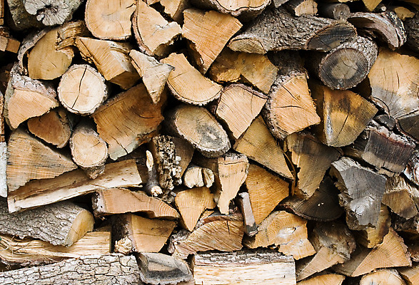 포토 JPG 해외이미지 나무 불 따뜻함 사람없음 목재 쌓기 반지 자르기 통나무 도끼 연료 잡동사니 연소 벌목 수목 화상 개조 해외202004 해외포토 자연요소 식물 재료 장신구 모션 상처 파일형식 이미지허브