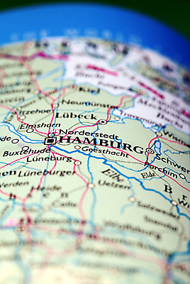 포토 JPG 해외이미지 교육 도로 지구 여행 세계지도 지도 교통시설 산 거리 항해 사람없음 책 세계 글로벌 지구본 행성 도시 고속도로 계획 공항 땅 방향 영토 지역 타운 네비게이션 경도 랜드마크 루트 위도 지도책 지리 해외202004 해외포토 길 교통 컨셉 배_교통 우주 시설 파일형식 이미지허브