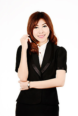 포토 JPG 해외이미지 직업 학생 손 응시 여자 교육 행복 무기 백그라운드 십자가 비즈니스 사업가 한명 서기 사람 동양인 정장 성인 옆모습 사무실 검은색 중국 기쁨 흰색 업무 비즈니스우먼 자신감 대학교 말레이시아 경영 고립 정중 평야 해외202004 해외포토 1 시선 옷 감정 아시아 뷰포인트 컬러 컨셉 학교 모션 자연 인종 신체부위 작업 직장인 파일형식 이미지허브