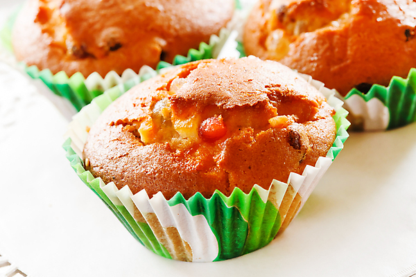 포토 JPG 해외이미지 전통 접시 열매 음식 부분 탁자 요리 사람없음 초록색 케이크 저녁식사 흰색 신선 체리 아침식사 서식 머핀 레시피 번 핸드메이드 해외202004 해외포토 식물 식기 빵 컬러 가구 과일 디저트 식사 파일형식 이미지허브