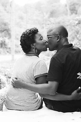 포토 JPG 해외이미지 라이프스타일 커플 여자 남자 2 자연 휴가 휴식 산 함께함 사랑 서기 사람 성인 야외 두명 하이킹 숲 결합 주말 해외202004 해외포토 감정 컨셉 관계 모션 레저 생활 생태계 파일형식 이미지허브