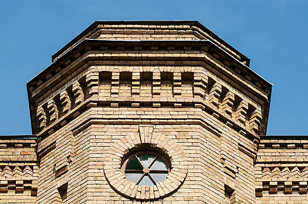 포토 JPG 해외이미지 디자인 외관 벽 여행 백그라운드 패턴 건축양식 창문 유리 하늘 표면 날씨 벽돌 거리 주택 프레임 석조 사람없음 야외 건물 목재 장식 파란색 여행객 수확 골동품 바위 시골 도시 원형 역사 건축가 큼 땅 타일 묘사 질감 복고 직사각형 고체 빅토리아 석회암 옛날 해외202004 해외포토 도형 나무 직업 건축물 건축 컬러 무늬 농업 재료 재질 사람 암석 돌_바위 크기 파일형식 이미지허브