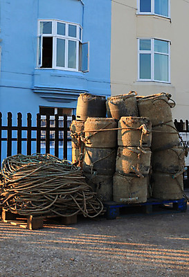 포토 JPG 해외이미지 전통 유럽 산업 문화 음식 백그라운드 건축양식 낚시 잉글랜드 주택 사람없음 건물 항구 게 해산물 낚시꾼 해외202004 해외포토 건축물 건축 나라 교통시설 레저 영국 갑각류 파일형식 이미지허브