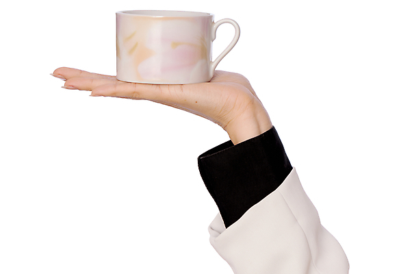 포토 JPG 해외이미지 직업 접시 손 커피 음료 분홍색 결혼 유리 포도 휴가 주류 쟁반 이벤트 사람없음 컵 빨간색 빛 파티 식당 와인 주스 거품 우유 마시기 축하 신선 잡기 칵테일 고급 크리스탈 웨이터 서비스 주기 상쾌 서빙 예복 적재 정중 해외202004 해외포토 식기 옷 감정 컬러 컨셉 과일 모션 재질 유제품 신체부위 상점 광석 파일형식 이미지허브