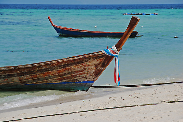 포토 JPG 해외이미지 바다 교통시설 열대 사람없음 물 보트 해외202004 해외포토 자연요소 교통 배_교통 시설 파일형식 이미지허브