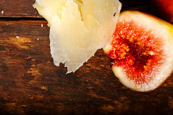 포토 JPG 해외이미지 과일 단면 사람없음 슬라이스 무화과 페코리노 해외202004 해외포토 치즈 파일형식 이미지허브