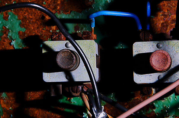 포토 JPG 해외이미지 직업 백그라운드 비즈니스 통신 부분 추상 기술 사람없음 목재 전자제품 스마트폰 컴퓨터 상자 사무실 디지털 검은색 장비 전선 수확 골동품 공구 업무 판넬 제조 연결 물개 전화기 복고 순환 전자 철사 통화 스위치 옛날 해외202004 해외포토 나무 컬러 무늬 농업 재료 포유류 모션 핸드폰 스마트기기 바다동물 도구 작업 파일형식 이미지허브