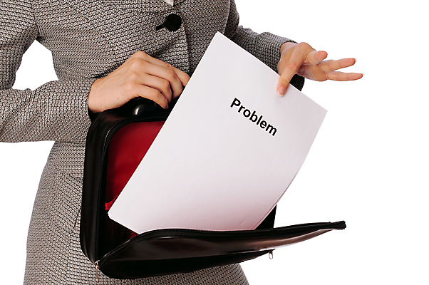 포토 JPG 해외이미지 직업 손 응시 종이 비즈니스 아이디어 실험 사람 사람없음 옆모습 사무실 라벨 믿음 자료 정보 잡기 계획 비밀 배열 계약 경영자 문서 파일 폴더 객실 결재 수납 문제 문제풀이 마케팅 보유 공급 해외202004 해외포토 시선 감정 뷰포인트 컨셉 모션 프레임 신체부위 리더 파일형식 이미지허브