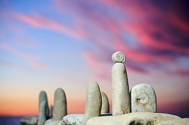 포토 JPG 해외이미지 선 모래 바다 컨셉 자연 하늘 성공 휴식 창조 사람없음 야외 여름 파란색 햇빛 쌓기 화목 침묵 일몰 조약돌 바위 신선 배열 명상 심플 질서 평형 완전 해외202004 해외포토 계절 컬러 모션 태양 노을 수영 소리 돌_바위 예절 생태계 파일형식 이미지허브