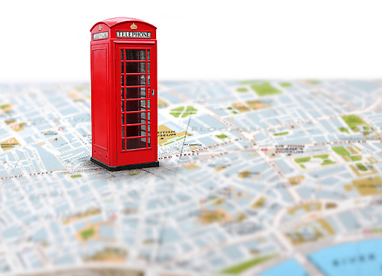 포토 JPG 해외이미지 도로 여행 지도 가이드 표시 영국 잉글랜드 거리 사람없음 빨간색 흰색 도시 계획 소프트포커스 방향 전화기 심볼 흔적 런던 위치 지역 네비게이션 부스 루트 블러 해외202004 해외포토 직업 유럽 길 컬러 컨셉 교통시설 촬영기법 파일형식 이미지허브