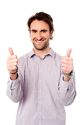 포토 JPG 해외이미지 백인 모델 라이프스타일 응시 남자 행복 여유 포즈 백그라운드 관리 한명 서기 사람 유행 기쁨 흰색 도시 자신감 OK 시원함 스마트 심볼 손목시계 사인 싱글 긍정 고립 더블 동의 승인 스타일 해외202004 해외포토 서양인 1 시선 감정 시계 컬러 컨셉 장신구 모션 손짓 생활 파일형식 이미지허브