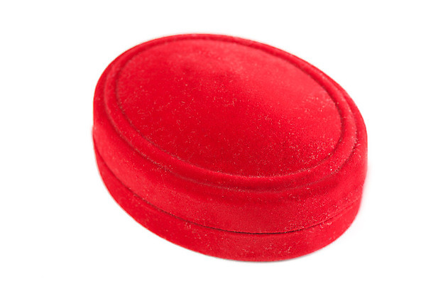 포토 JPG 해외이미지 1 커플 기념일 결혼 백그라운드 결혼식 선물 사랑 이벤트 사람없음 빨간색 빛 쇼핑 상자 놀람 흰색 하트 축하 반지 악단 재산 황금 고급 보석 다이아몬드 약혼 고립 영원 제안 진짜 팬던트 해외202004 해외포토 모양 감정 음악 컬러 컨셉 장신구 관계 표정 금융 광석 약속 파일형식 이미지허브