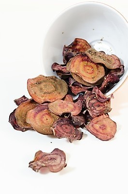 포토 JPG 해외이미지 접시 음식 조각 백그라운드 다이어트 채소 재료 자연 건강 요리 사람없음 옆모습 빨간색 초록색 갈색 쌓기 주방 보라색 침묵 활발 튀김 흰색 원형 사발 붓기 닫기 오븐 달콤 맛 엉덩이 자르기 굽기 먹기 오브젝트 준비 흰배경 유기농 슬라이스 뿌리 소금 비트 얇은 영양소 오레가노 절임 짠맛 채식주의자 탄수화물 개조 비건 해외202004 해외포토 도형 식기 웰빙 뷰포인트 컬러 컨셉 모션 신체부위 소리 가전제품 사기그릇 구이 생태계 채식 파일형식 이미지허브