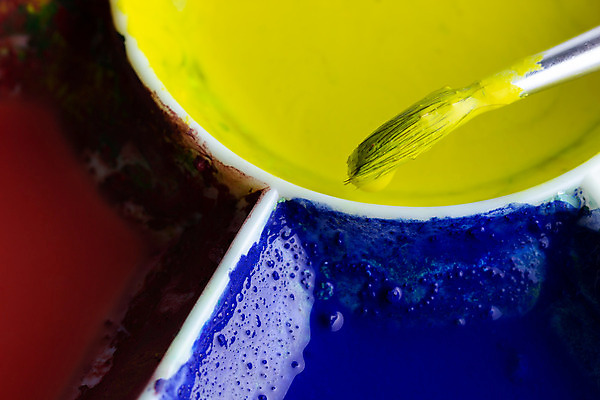 포토 JPG 해외이미지 디자인 백그라운드 수채화 미술 사람없음 빨간색 파란색 세트 노란색 페인트 물감 장비 젖음 흰색 붓 그리기 팔레트 미술관 혼합 플라스틱 묘사 이젤 캔버스 강렬 스펙트럼 아크릴 해외202004 해외포토 컬러 모션 재질 문화예술 미술도구 파일형식 이미지허브