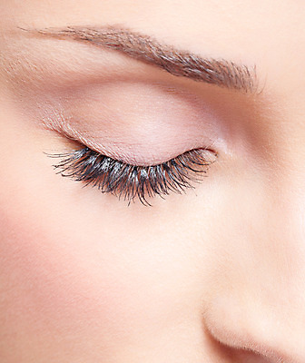 포토 JPG 해외이미지 백인 모델 포즈 신체 한명 사람 화장품 흰색 닫기 속눈썹 피부 피부관리 신청 해외202004 해외포토 서양인 1 컬러 모션 신체부위 뷰티 눈썹 파일형식 이미지허브